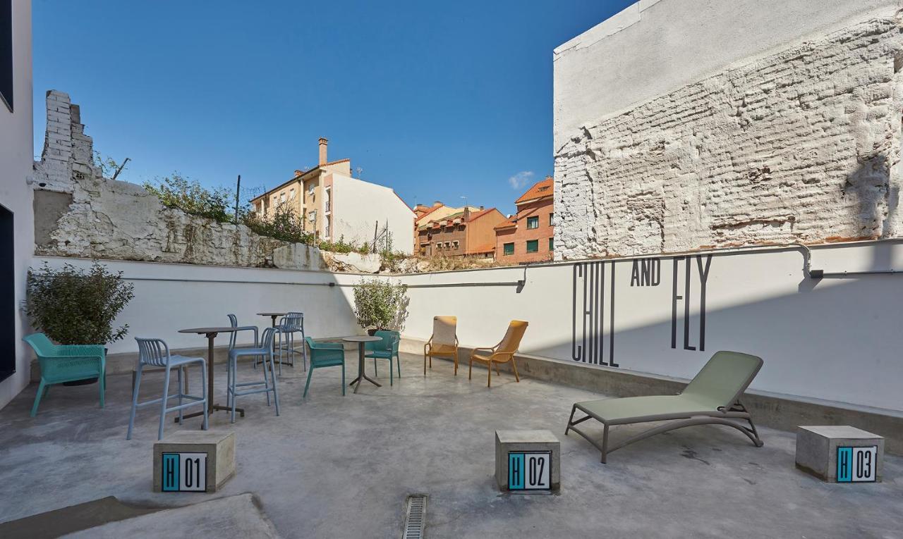 Hostelfly Madrid Esterno foto